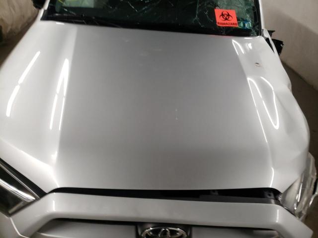Photo 7 from auction – 2015 TOYOTA 4RUNNER SR with VIN JTEBU5JR7F5260815