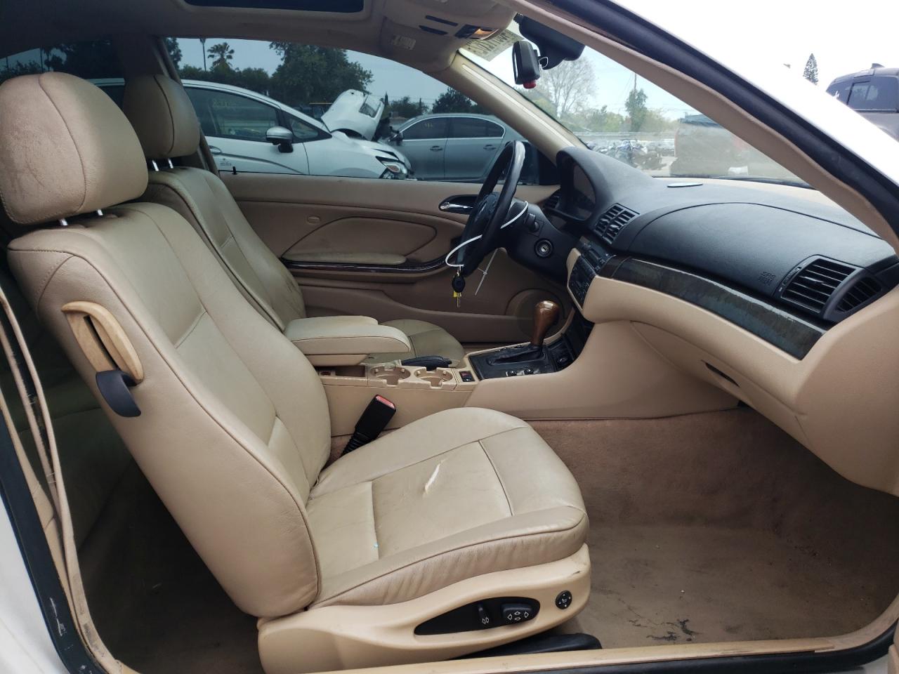 Photo 5 from auction – 2000 BMW 328 CI with VIN WBABM534XYJN93717