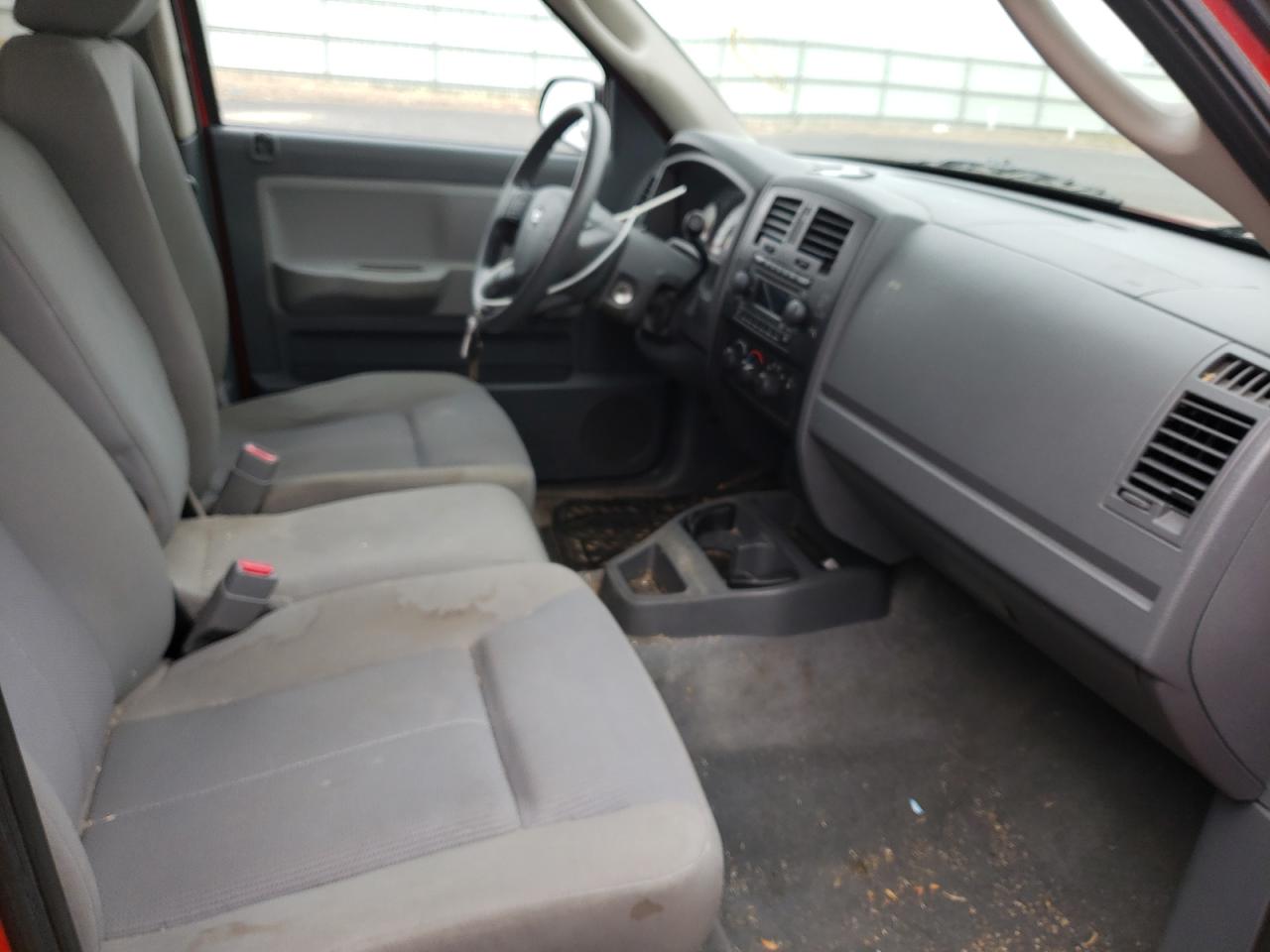 Photo 5 from auction – 2006 DODGE DAKOTA QUA with VIN 1D7HE28N96S522693