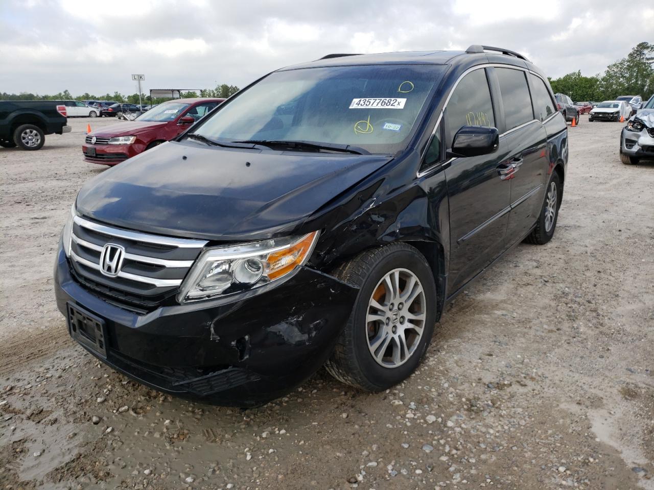 Photo 2 from auction – 2012 HONDA ODYSSEY EX with VIN 5FNRL5H62CB015612