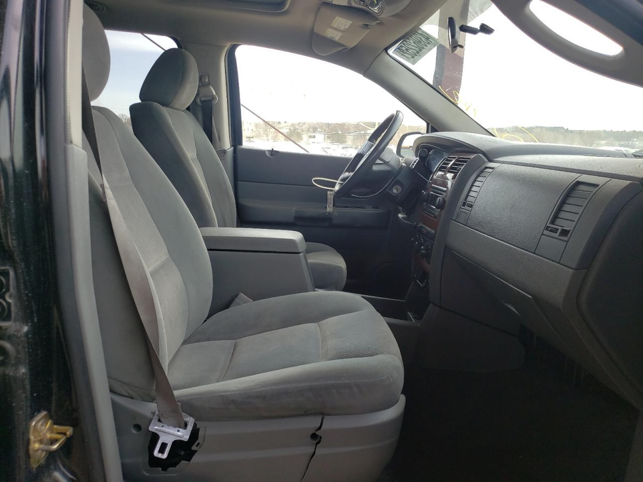 Photo 5 from auction – 2004 DODGE DURANGO SL with VIN 1D4HB48D44F209484