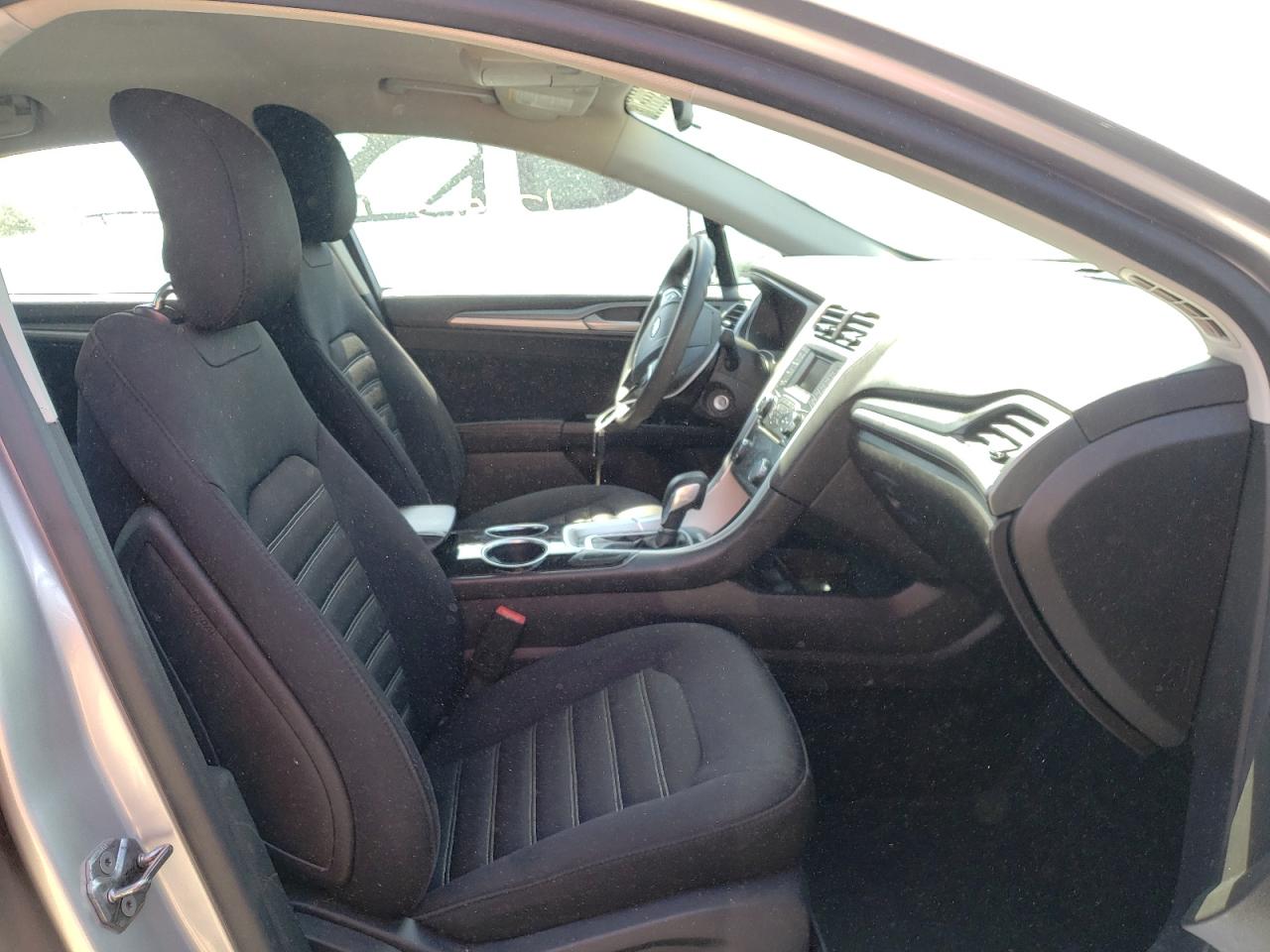 Photo 5 from auction – 2013 FORD FUSION SE with VIN 3FA6P0H72DR220906