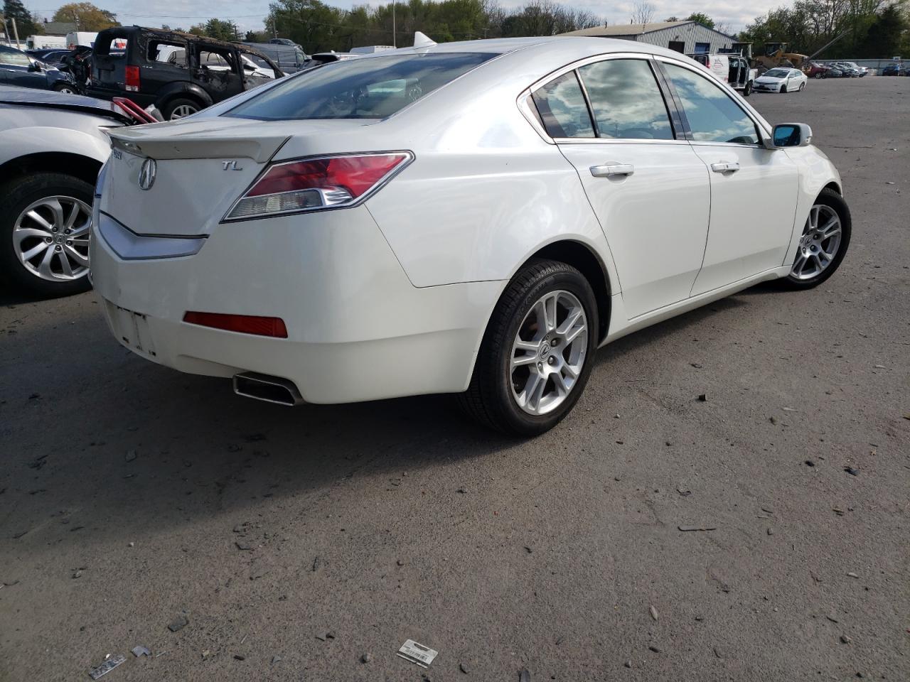 Photo 4 from auction – 2011 ACURA TL with VIN 19UUA8F55BA000400