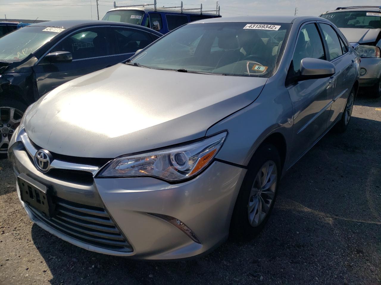 Photo 2 from auction – 2016 TOYOTA CAMRY LE with VIN 4T1BF1FKXGU160004