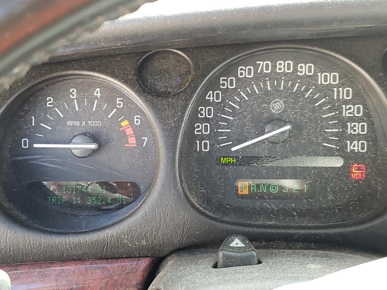 Photo 8 from auction – 2005 BUICK LESABRE LI with VIN 1G4HR54K35U285502