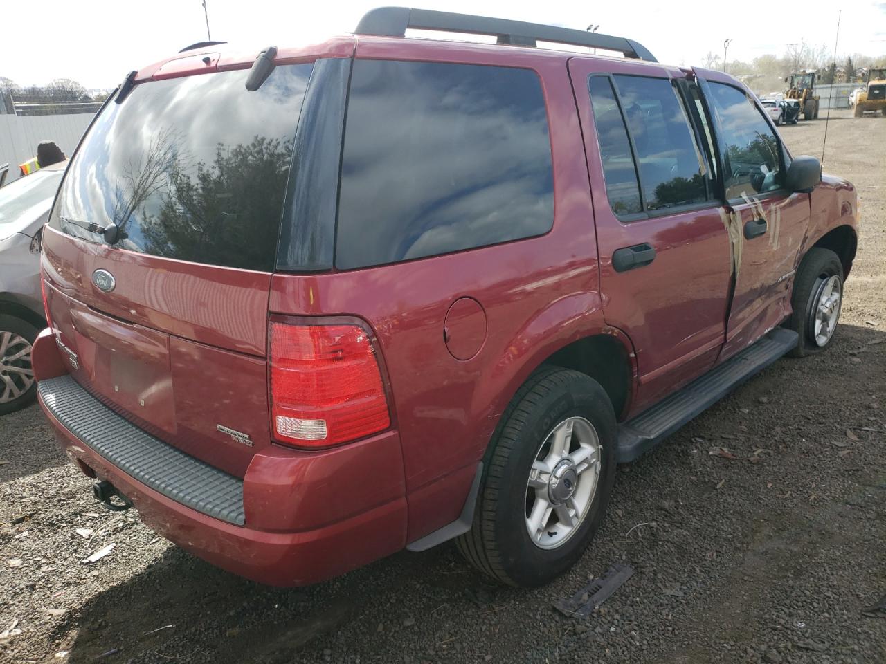 Photo 4 from auction – 2005 FORD EXPLORER X with VIN 1FMZU73K55ZA19952