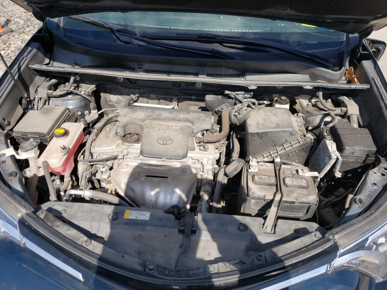 Photo 7 from auction – 2017 TOYOTA RAV4 LIMIT with VIN 2T3DFREV3HW561048