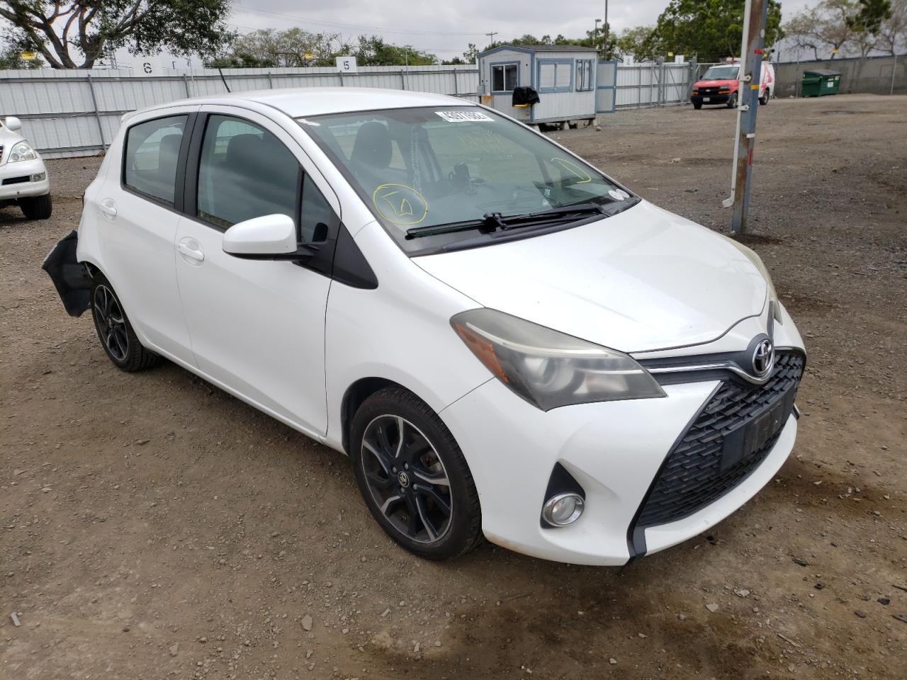 TOYOTA YARIS 2015 with VIN VNKKTUD35FA020850 - Photo from auction