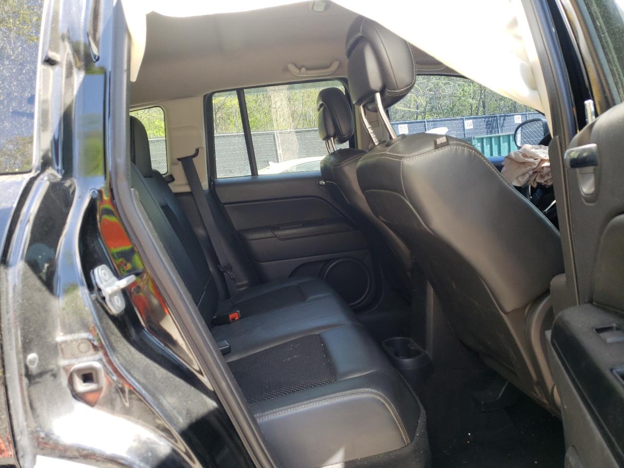 Photo 6 from auction – 2014 JEEP COMPASS SP with VIN 1C4NJCBA9ED674349