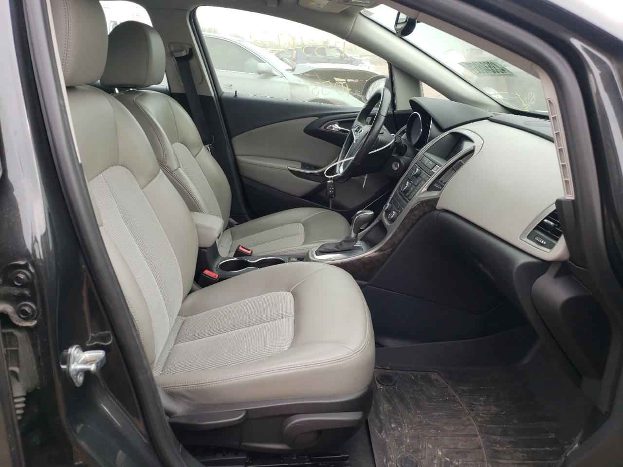 Photo 5 from auction – 2015 BUICK VERANO CON with VIN 1G4PR5SK1F4106857