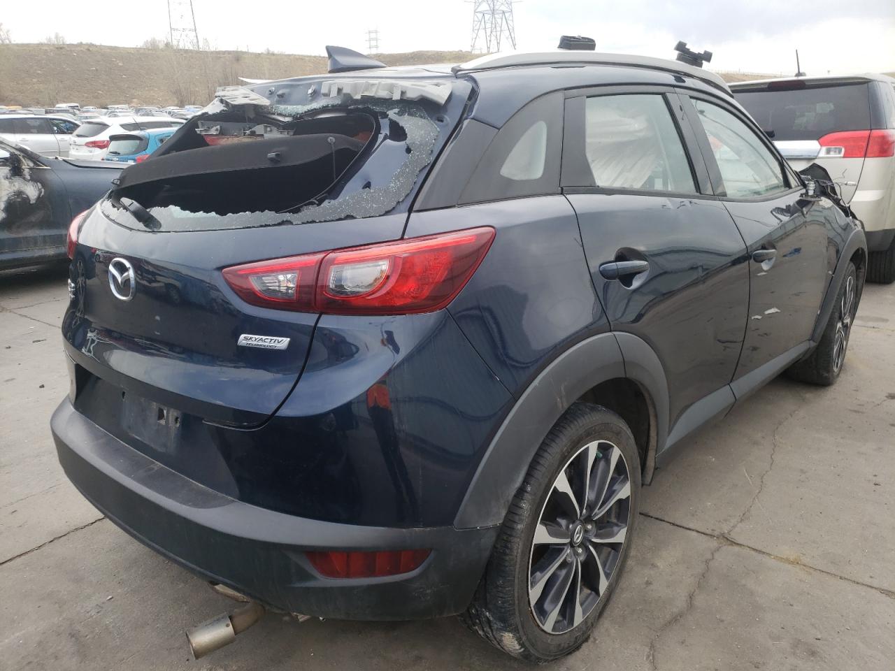 Photo 4 from auction – 2019 MAZDA CX-3 TOURI with VIN JM1DKFC7XK0414431
