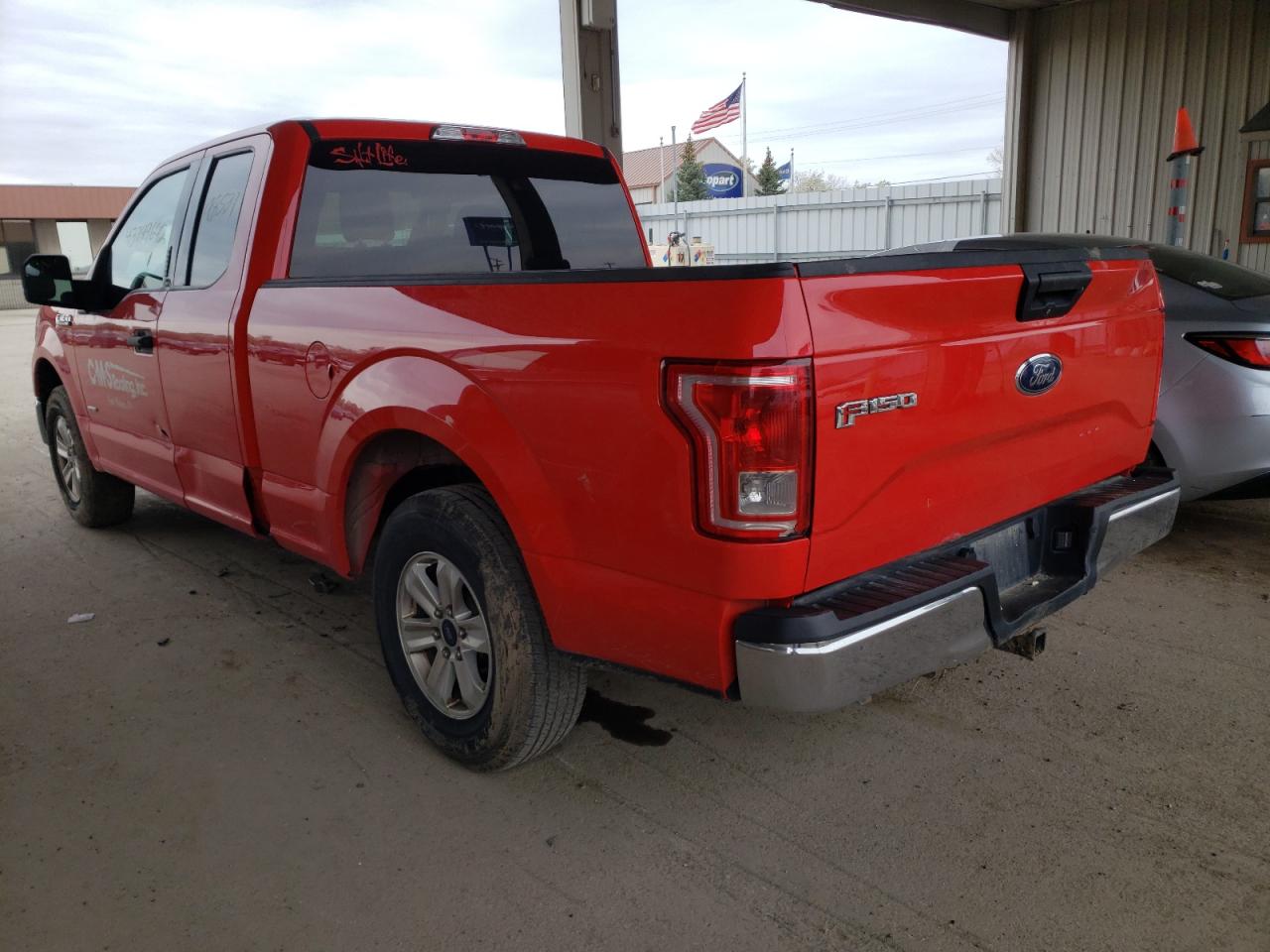 Photo 3 from auction – 2016 FORD F150 SUPER with VIN 1FTEX1CP6GFA44978