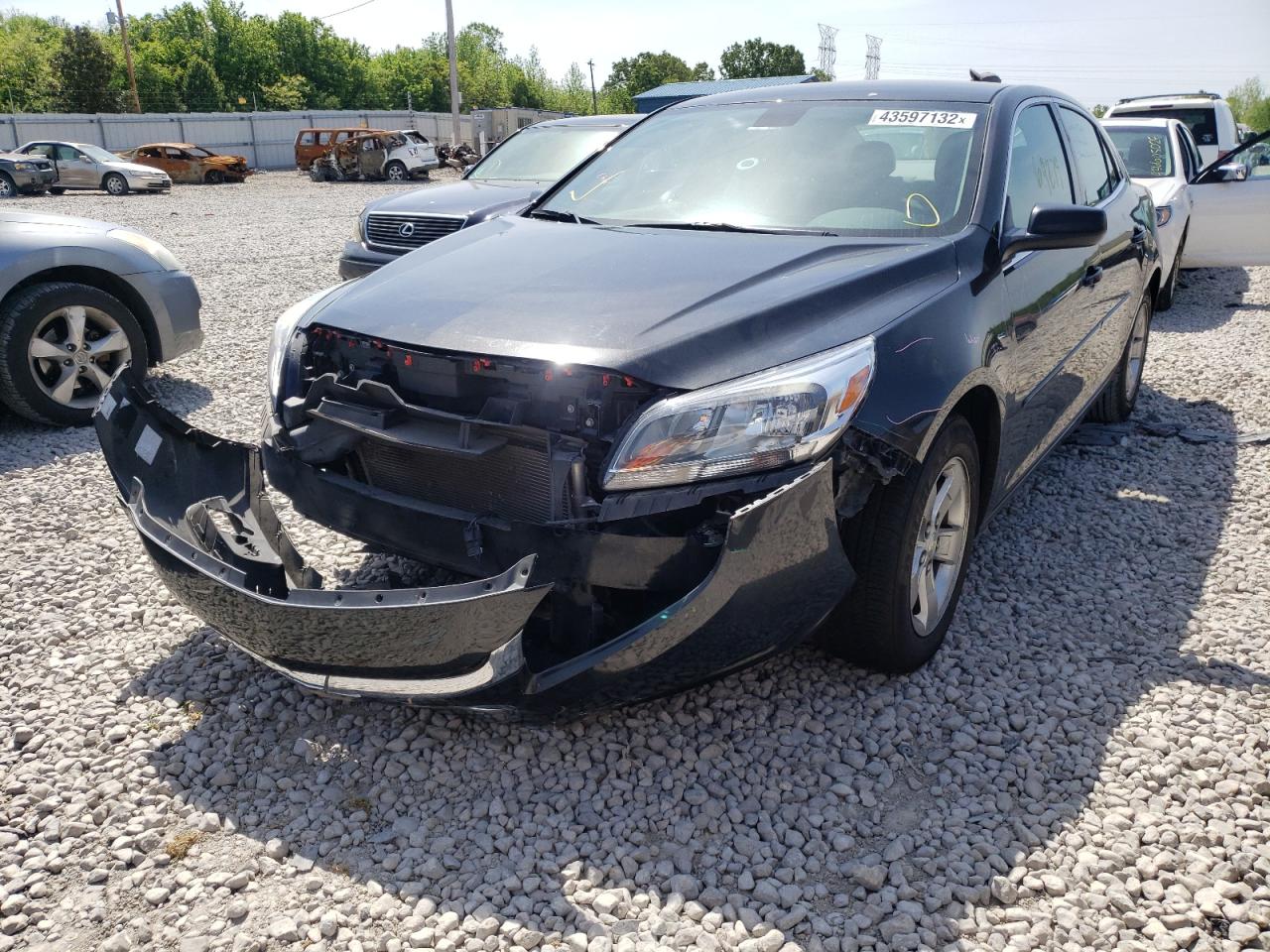 Photo 2 from auction – 2015 CHEVROLET MALIBU LS with VIN 1G11B5SL0FF338399