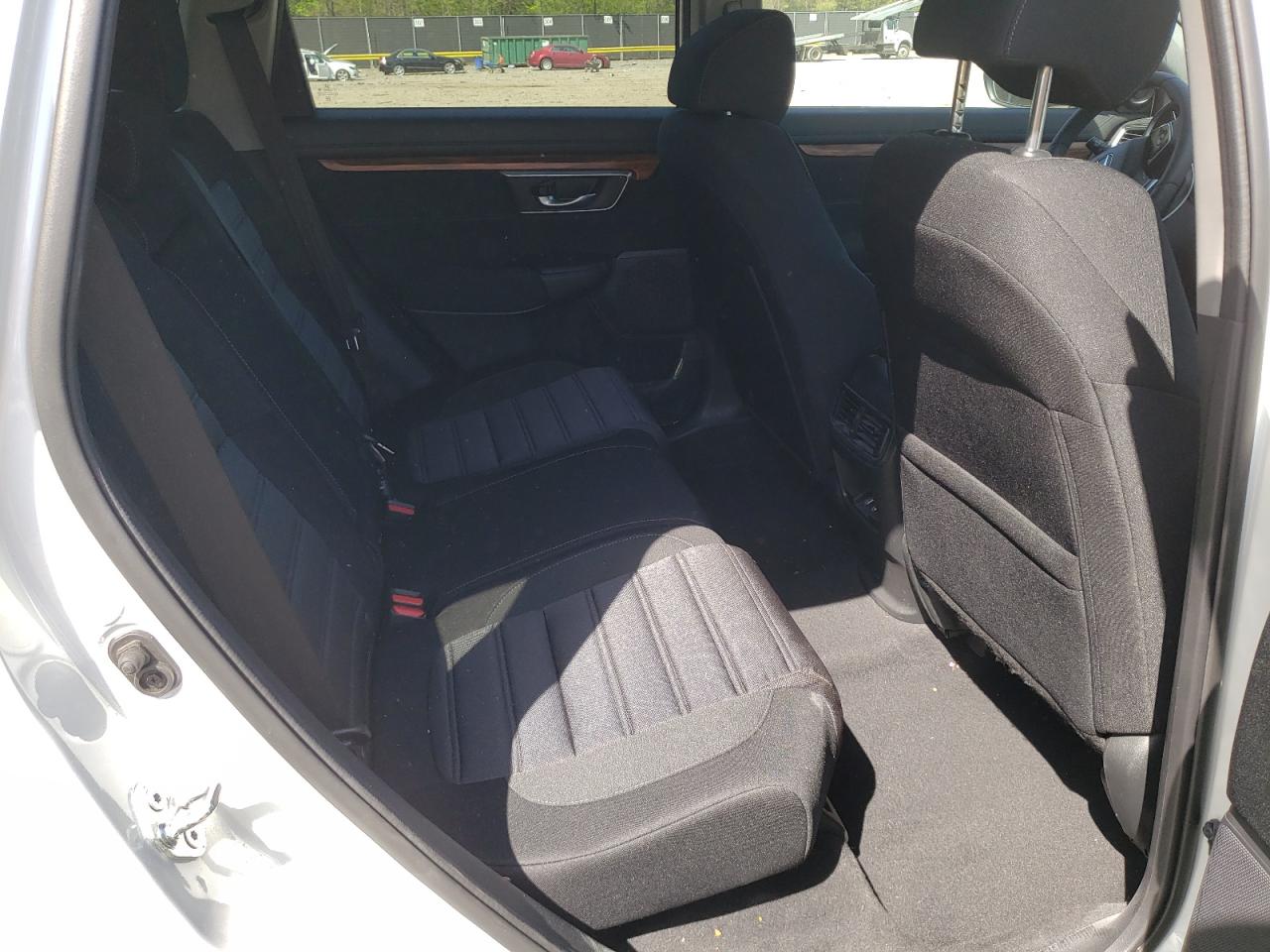 Photo 6 from auction – 2017 HONDA CR-V EX with VIN 2HKRW2H58HH677118
