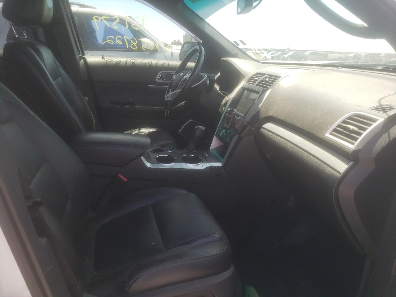 Photo 5 from auction – 2011 FORD EXPLORER X with VIN 1FMHK7D84BGA48869