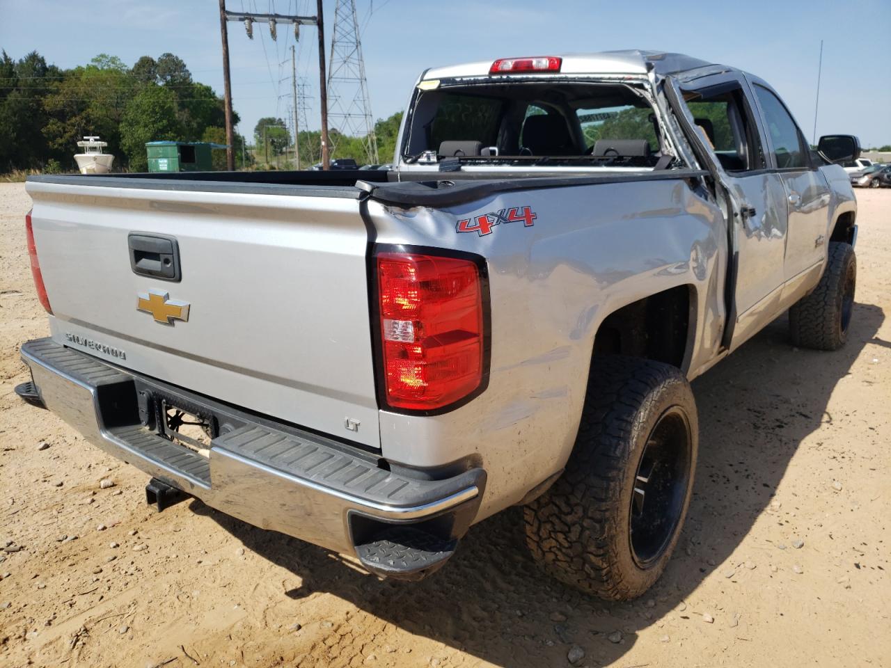 Photo 4 from auction – 2015 CHEVROLET SILVERADO with VIN 3GCUKREC6FG239138