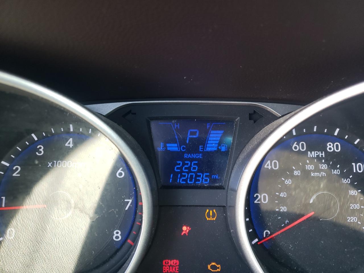 Photo 8 from auction – 2015 HYUNDAI TUCSON GLS with VIN KM8JT3AF8FU034233