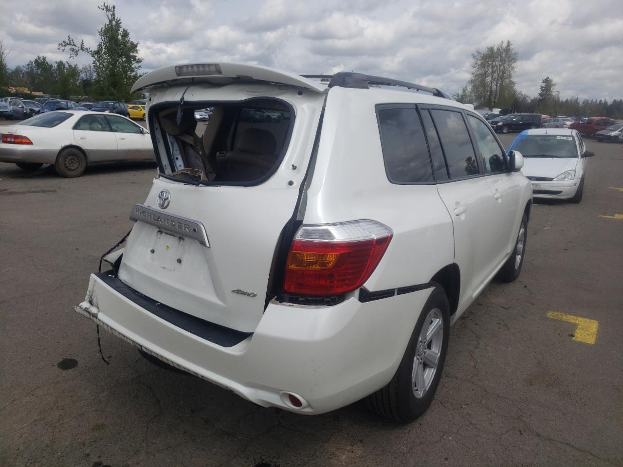 Photo 4 from auction – 2010 TOYOTA HIGHLANDER with VIN 5TDJK3EH4AS037646