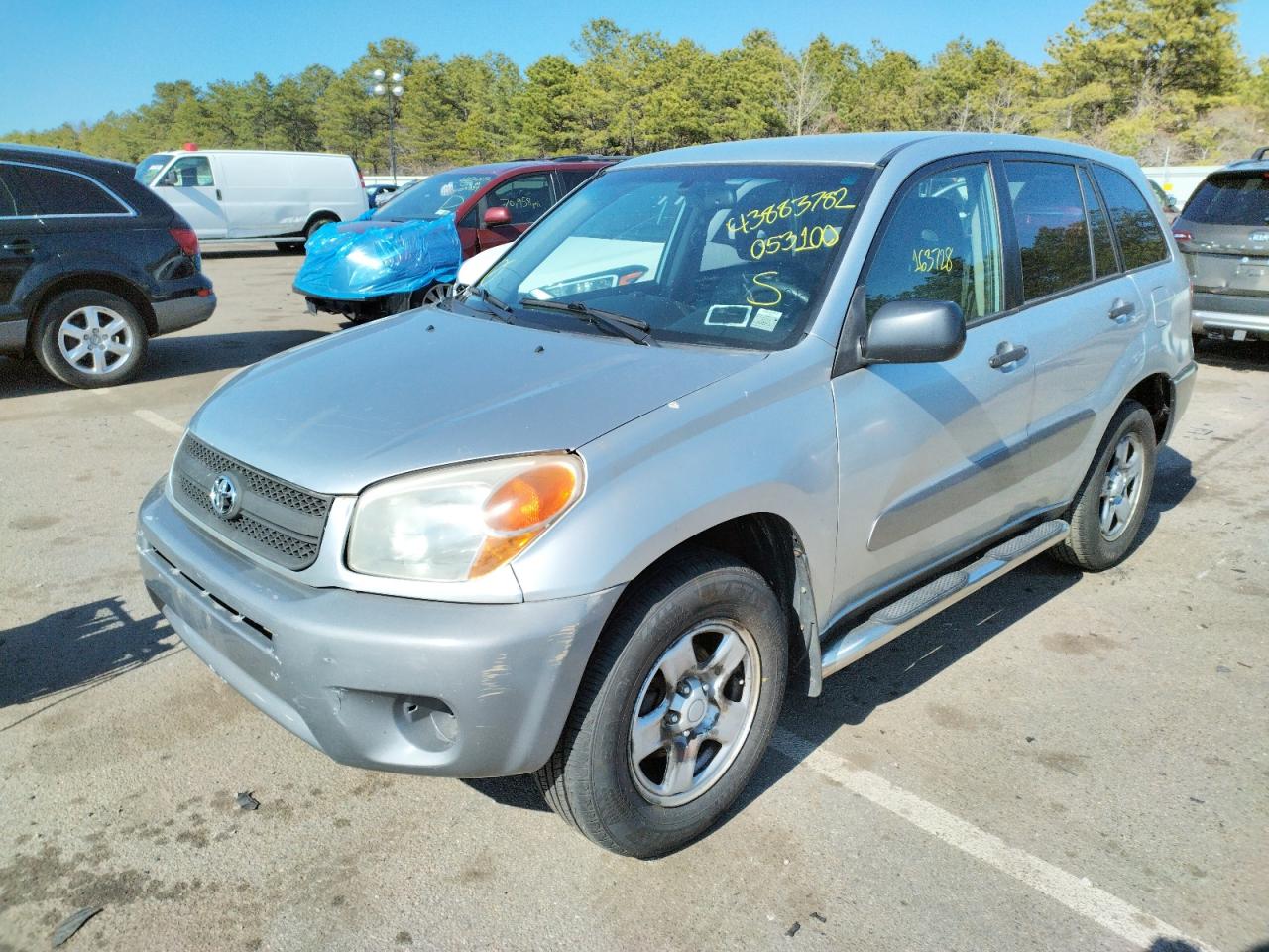 Zdjęcie 2 z aukcji – 2005 TOYOTA RAV4 z VIN JTEHD20V150053100
