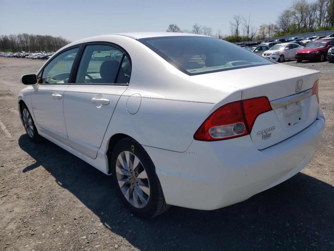 Photo 3 from auction – 2010 HONDA CIVIC EX with VIN 19XFA1F83AE085595