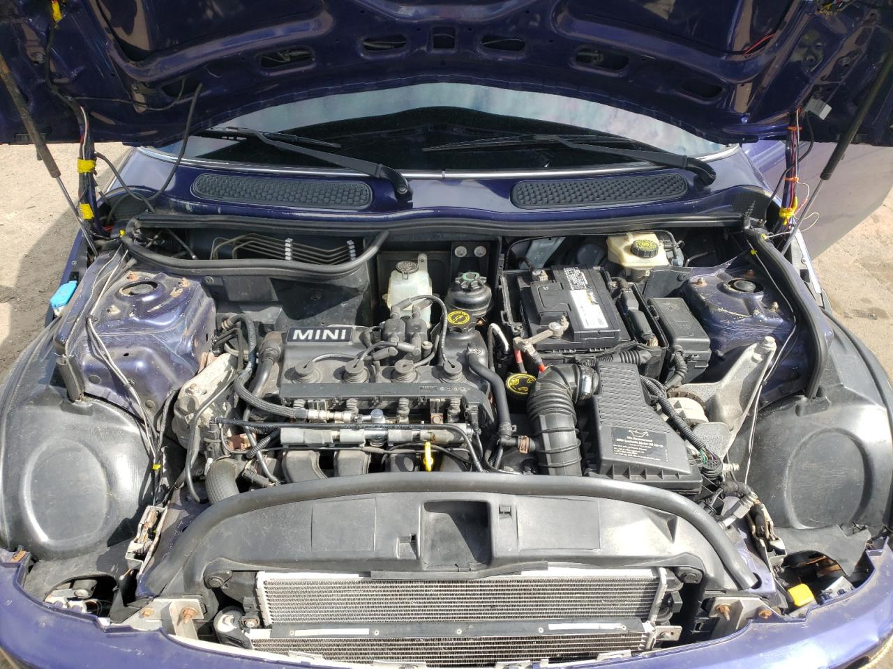 Photo 7 from auction – 2005 MINI COOPER with VIN WMWRC33445TC56209
