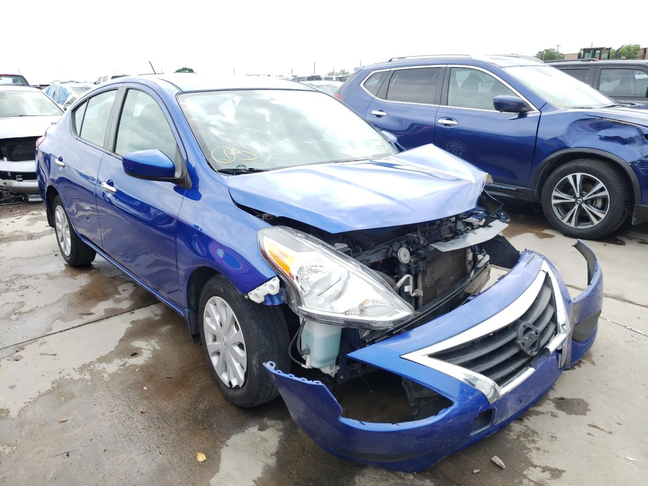 NISSAN VERSA S 2016 with VIN 3N1CN7AP7GL886286 - Photo from auction