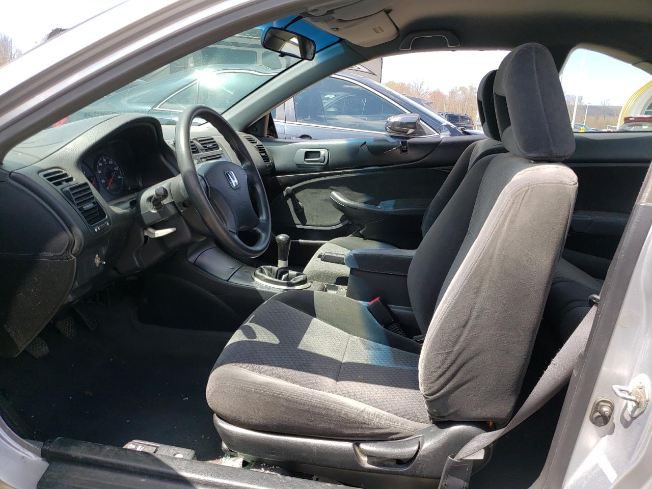 Photo 5 from auction – 2004 HONDA CIVIC DX V with VIN 1HGEM21114L023967