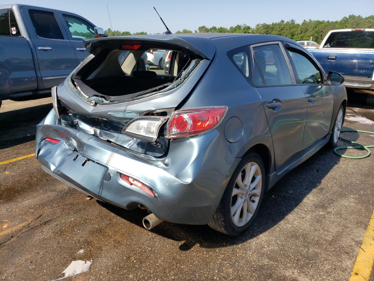 Photo 4 from auction – 2010 MAZDA 3 S with VIN JM1BL1H57A1346953
