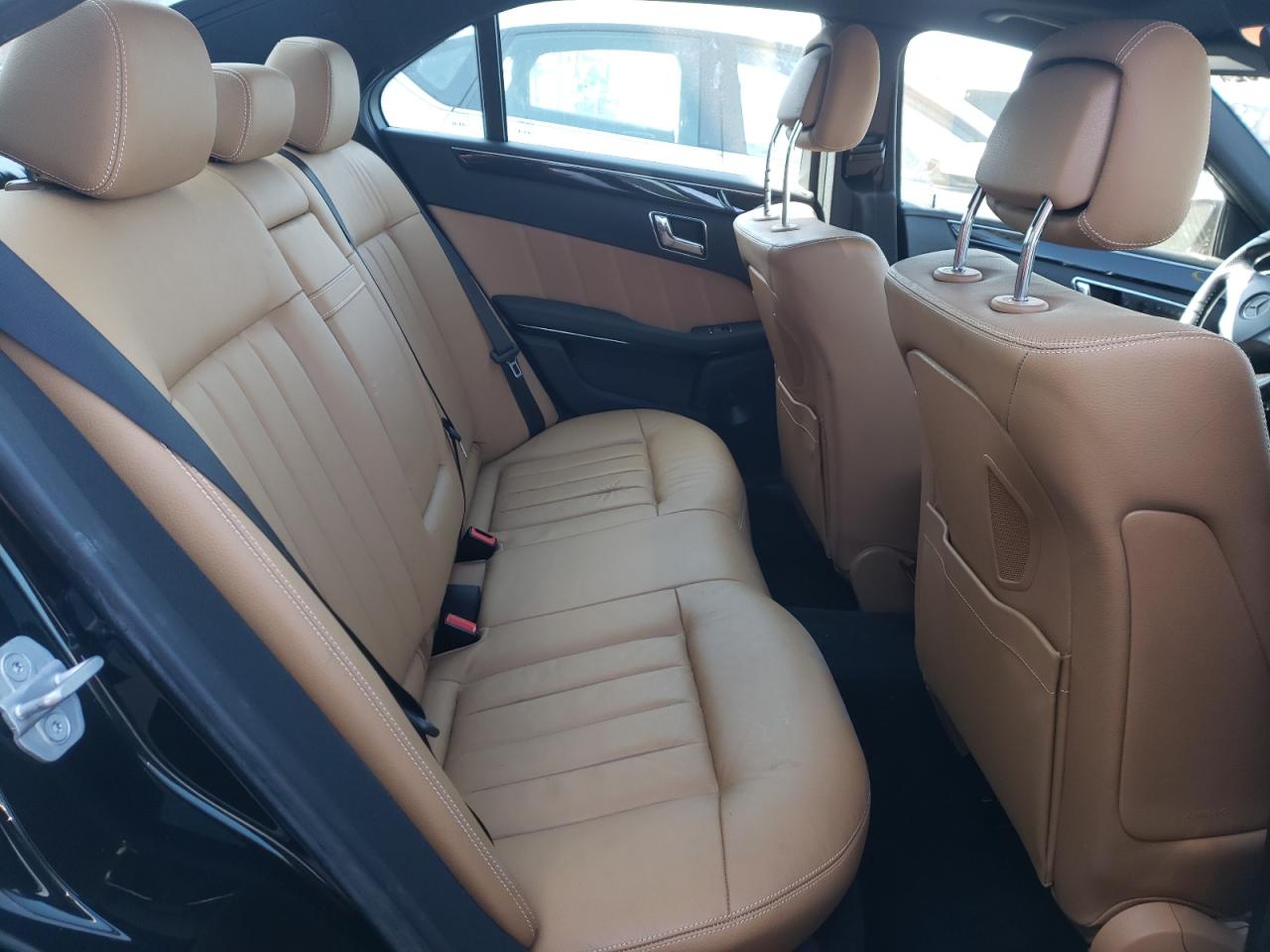 Photo 6 from auction – 2011 MERCEDES-BENZ E 350 4MAT with VIN WDDHF8HB0BA356604