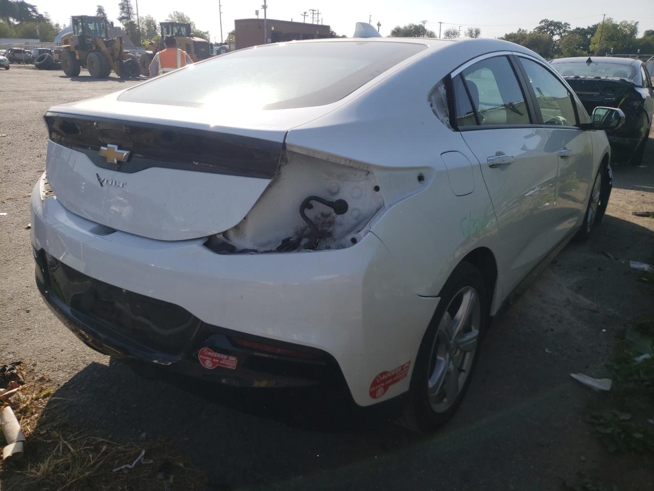 Photo 4 from auction – 2018 CHEVROLET VOLT LT with VIN 1G1RC6S55JU155530
