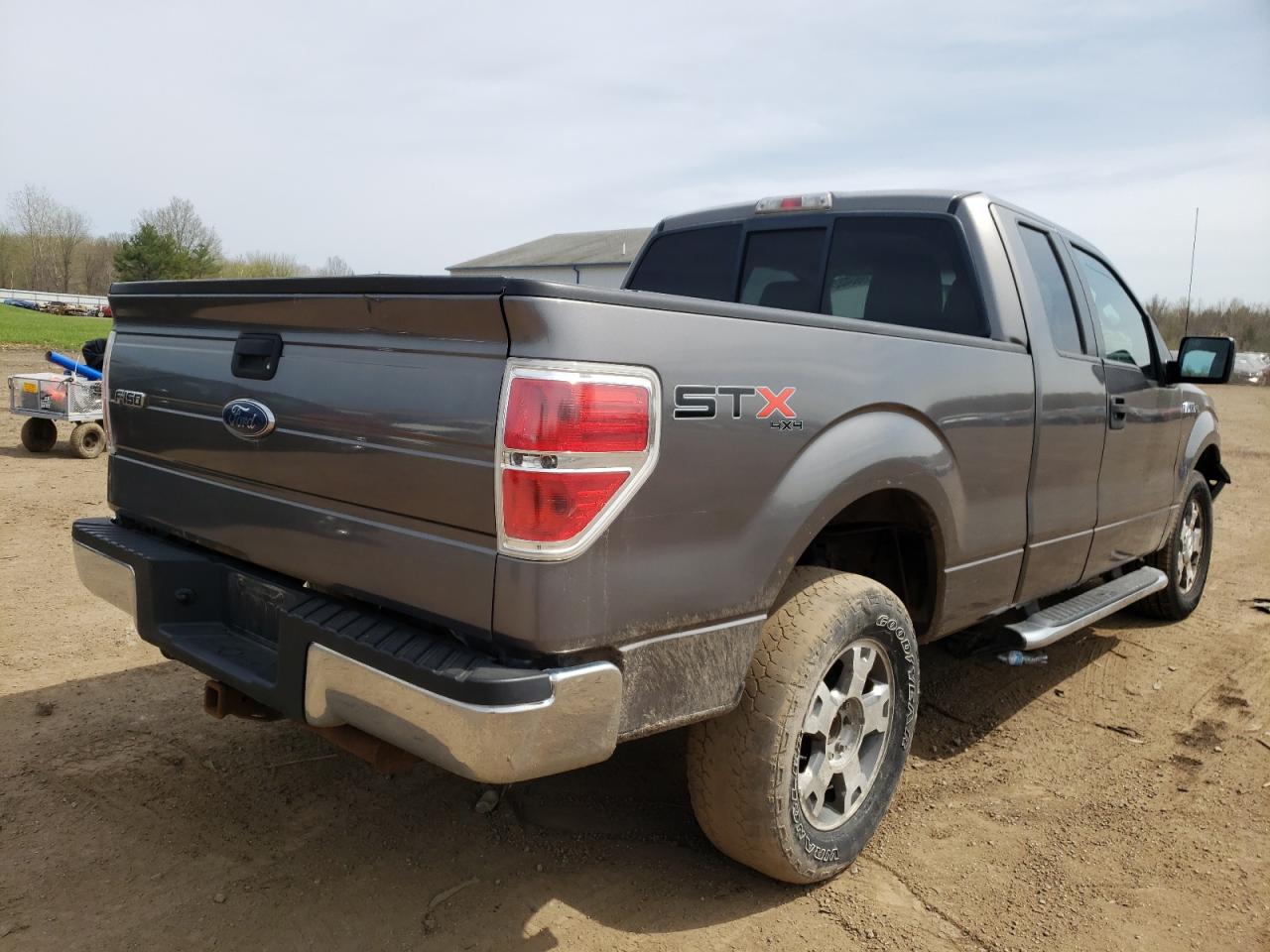 Photo 4 from auction – 2010 FORD F150 SUPER with VIN 1FTEX1EW6AFC83121