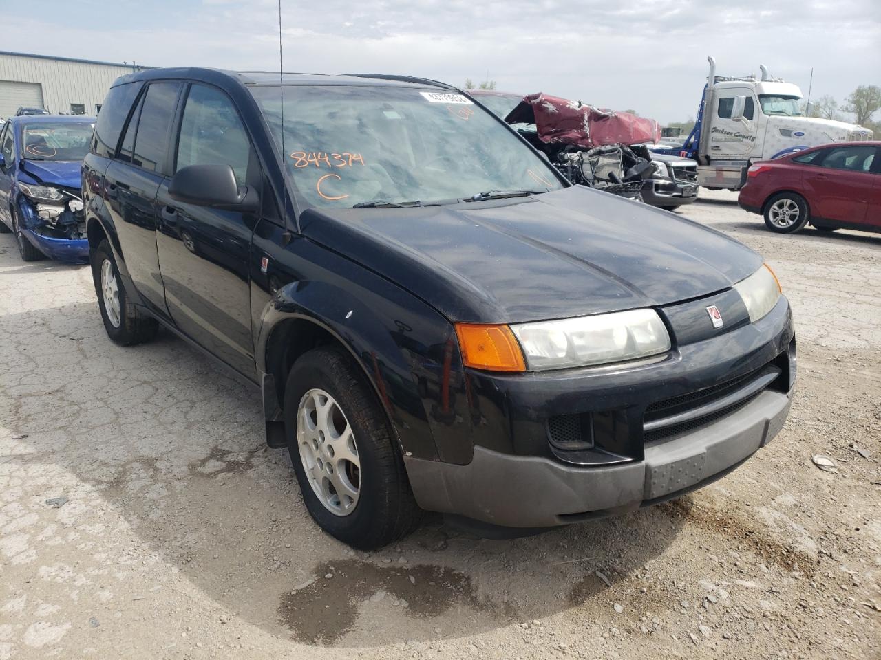SATURN VUE 2004 with VIN 5GZCZ23DX4S844374 - Photo from auction