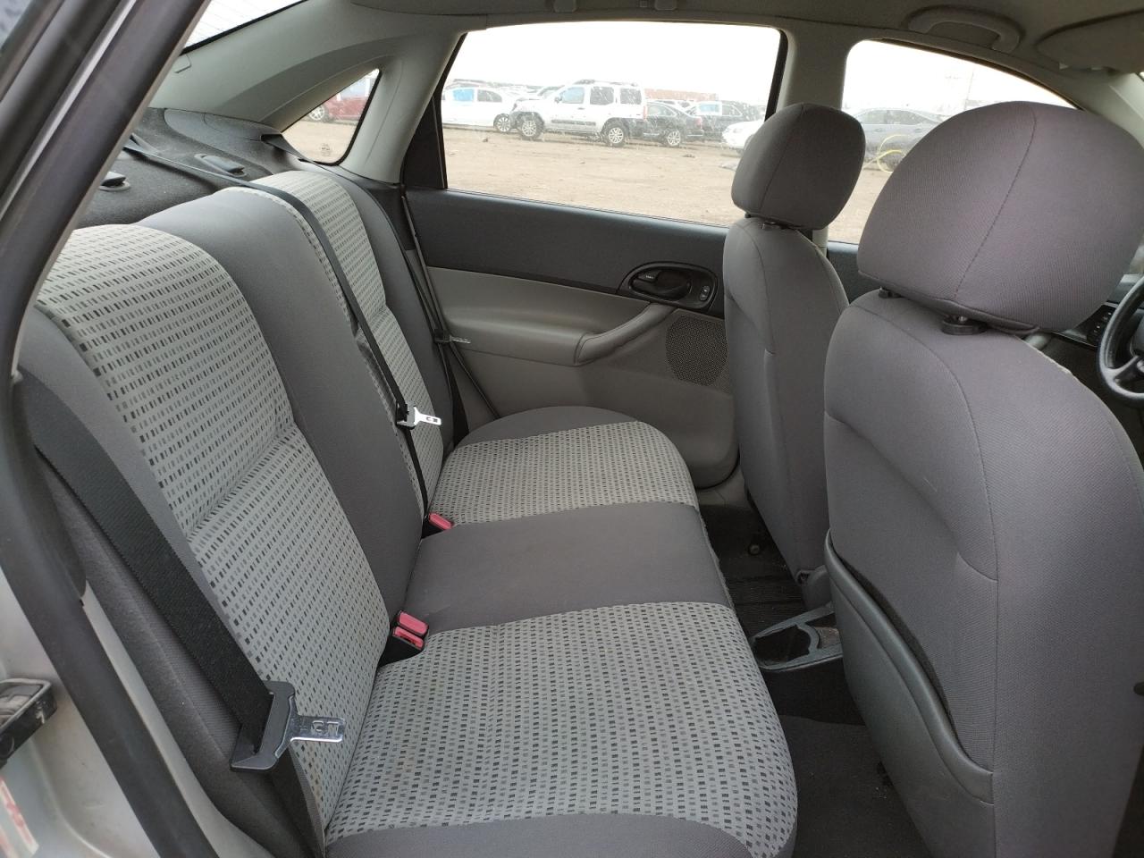 Photo 6 from auction – 2007 FORD FOCUS ZX4 with VIN 1FAFP34N17W219804