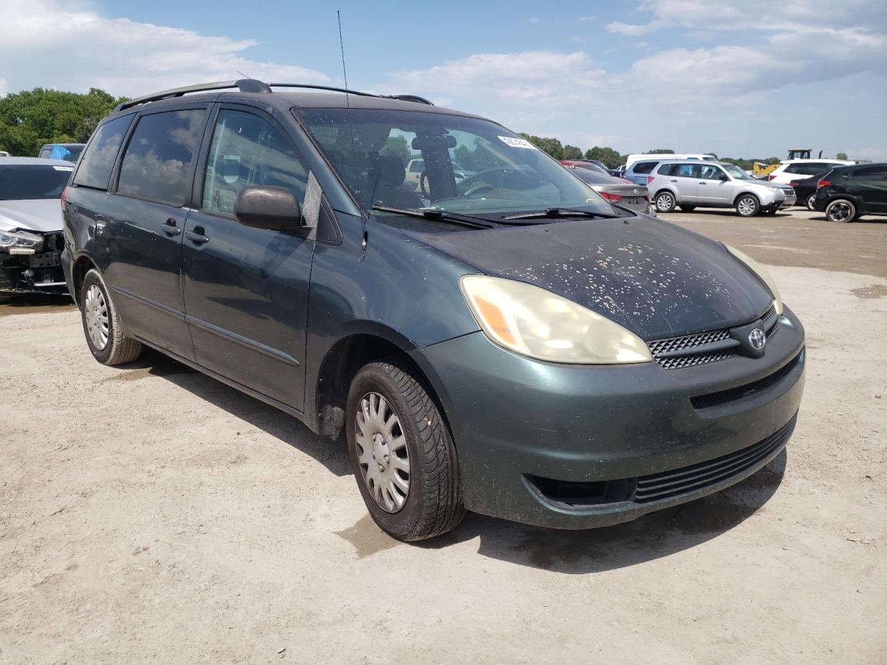 Photo 1 from auction – 2004 TOYOTA SIENNA CE with VIN 5TDZA23C94S184962