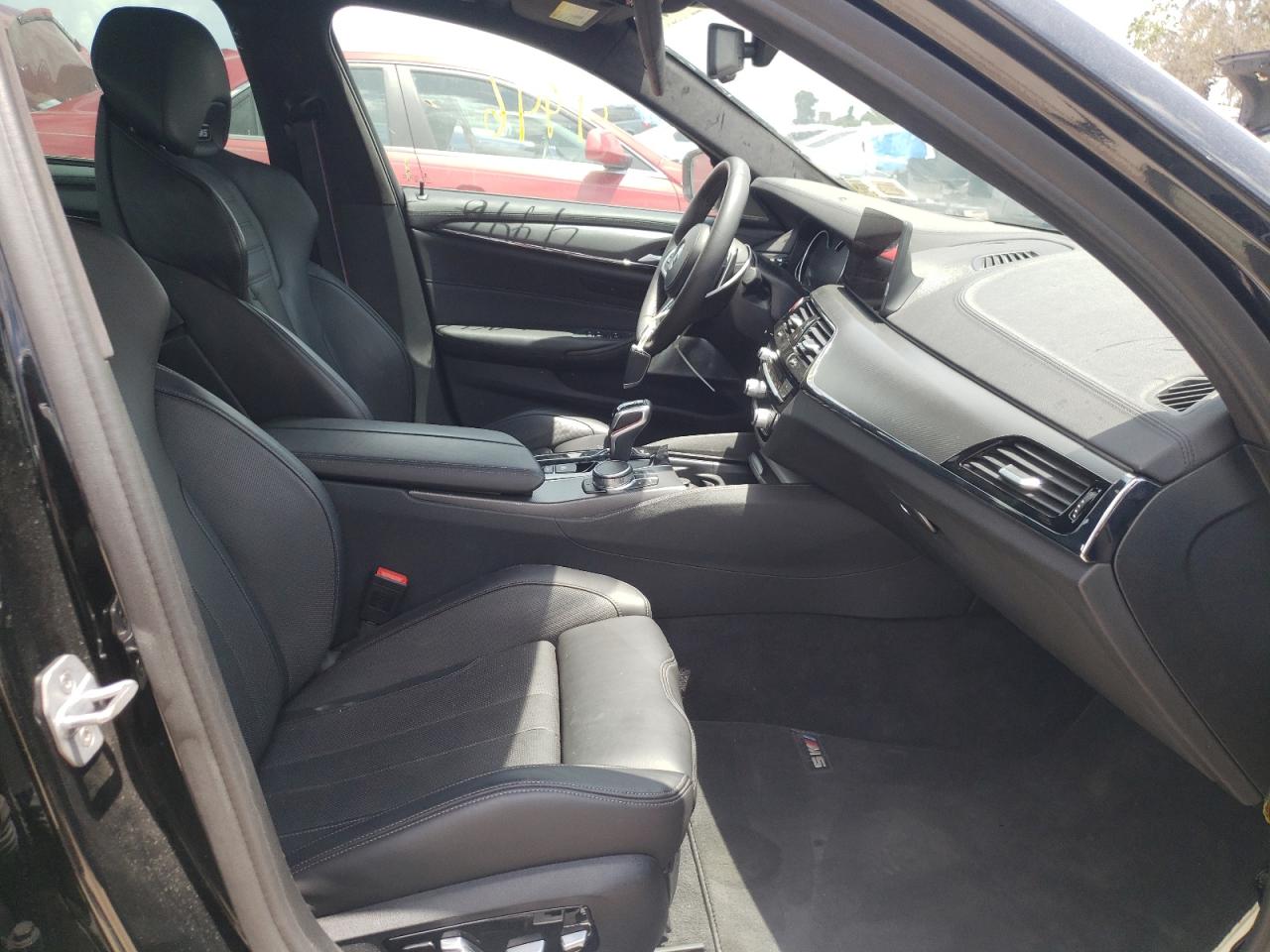 Photo 5 from auction – 2019 BMW M5 with VIN WBSJF0C51KB284152