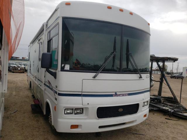 WINNEBAGO SIGHTSEER 2003 with VIN 5B4LP57G633368667 - Photo from auction