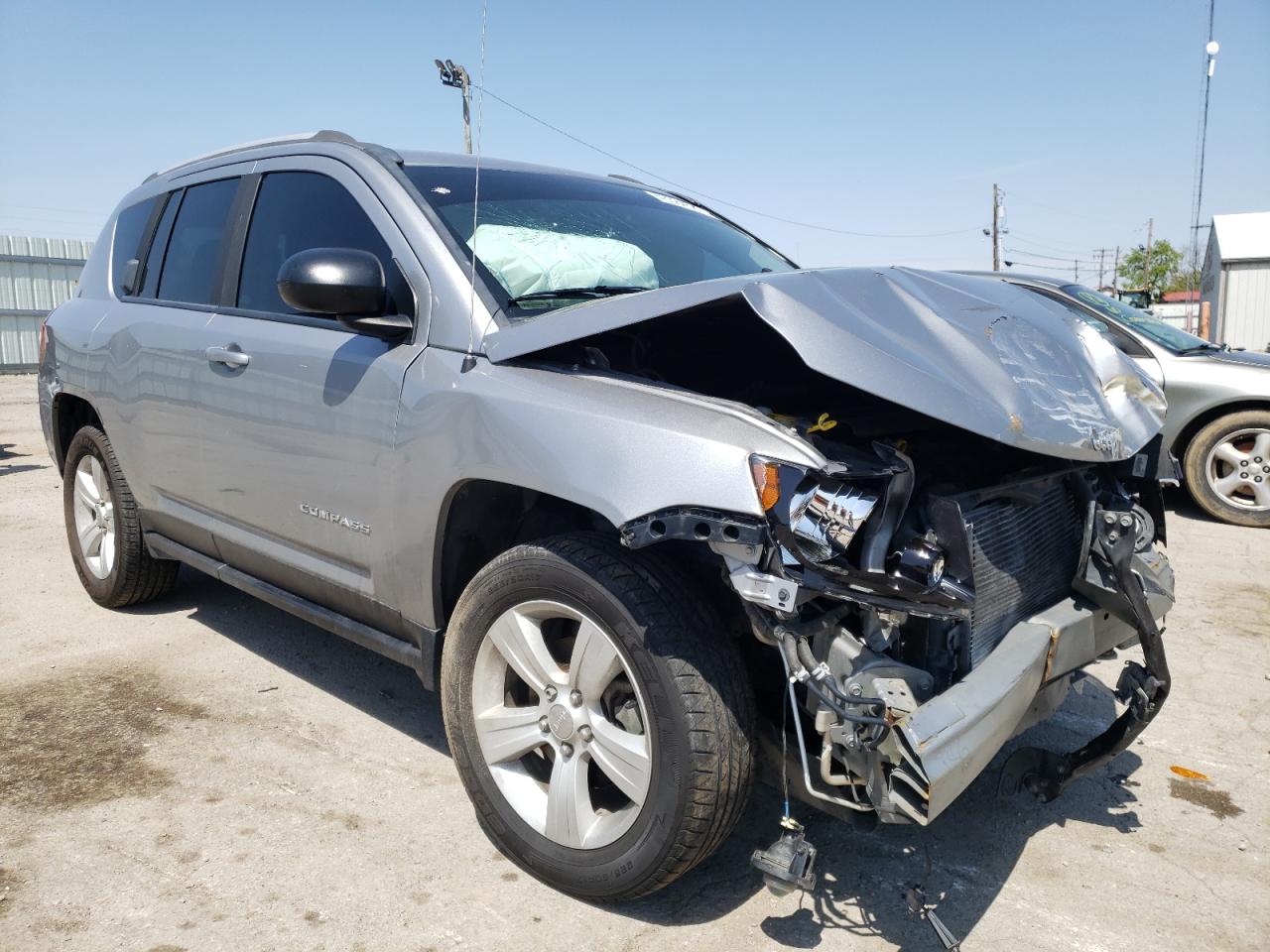 JEEP COMPASS SP 2016 with VIN 1C4NJDBB9GD714060 - Photo from auction