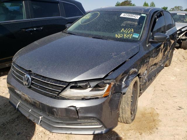 Photo 2 from auction – 2017 VOLKSWAGEN JETTA S with VIN 3VW2B7AJ5HM233736