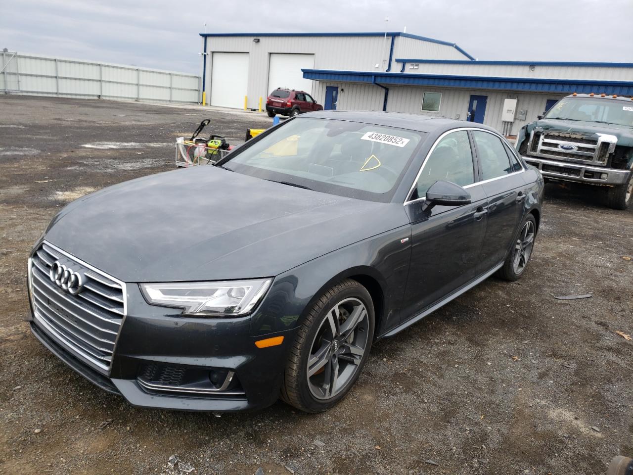 Photo 2 from auction – 2017 AUDI A4 PRESTIG with VIN WAUFNBF45HN027062