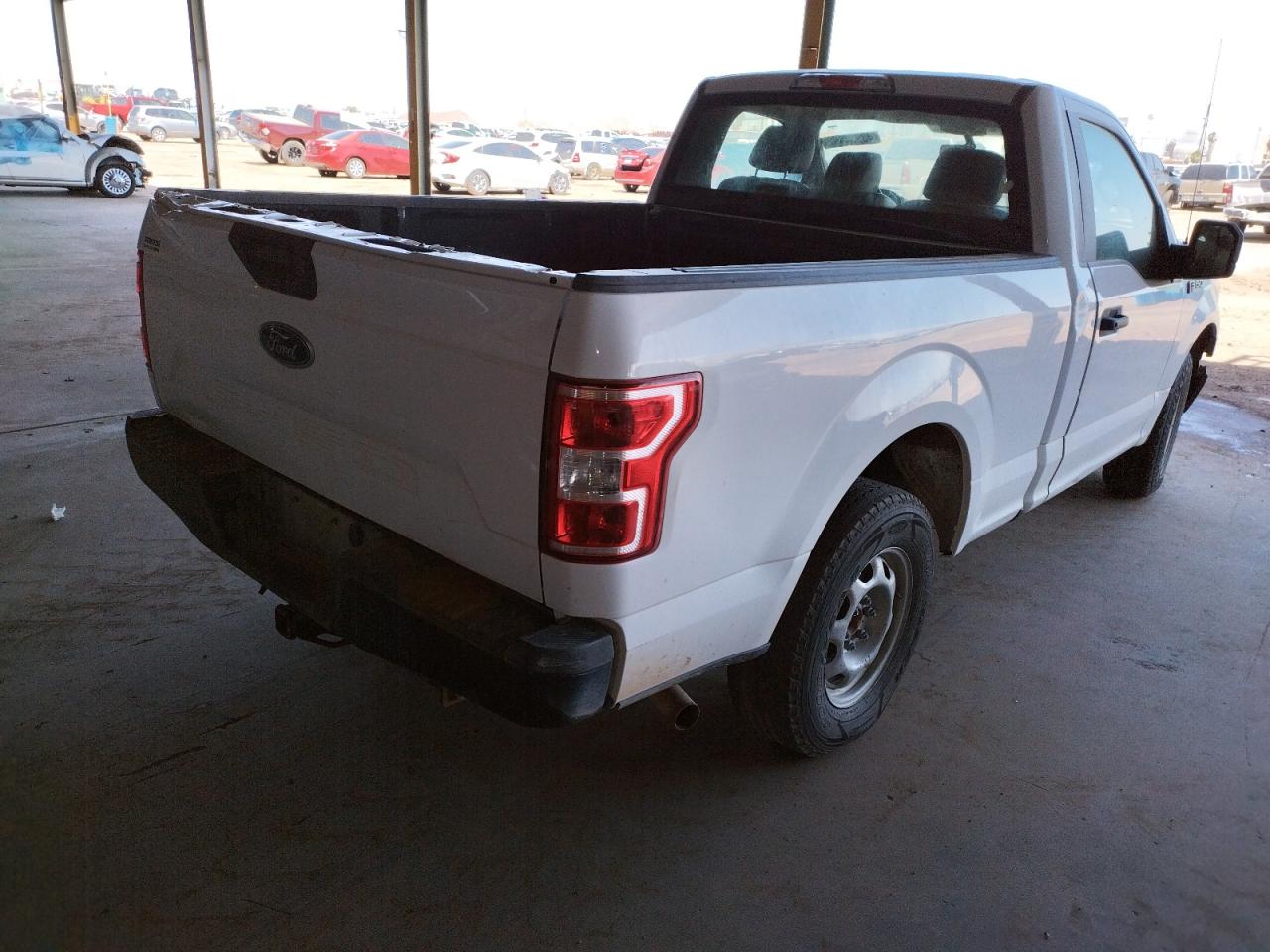 Photo 4 from auction – 2019 FORD F150 with VIN 1FTMF1CB3KKE50056
