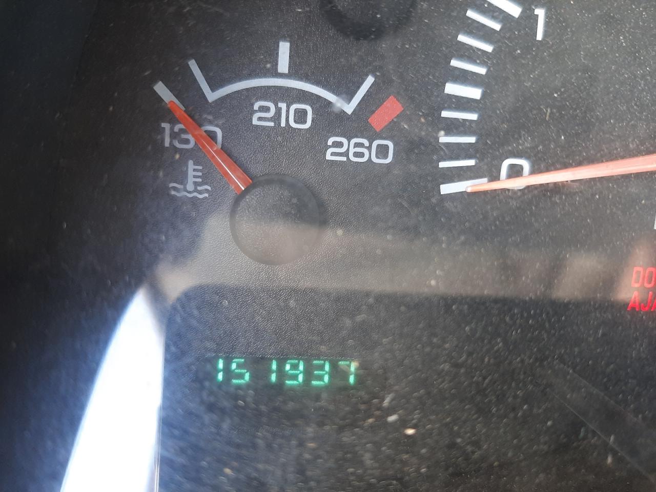 Photo 8 from auction – 2000 DODGE DURANGO with VIN 1B4HS28Z9YF239256