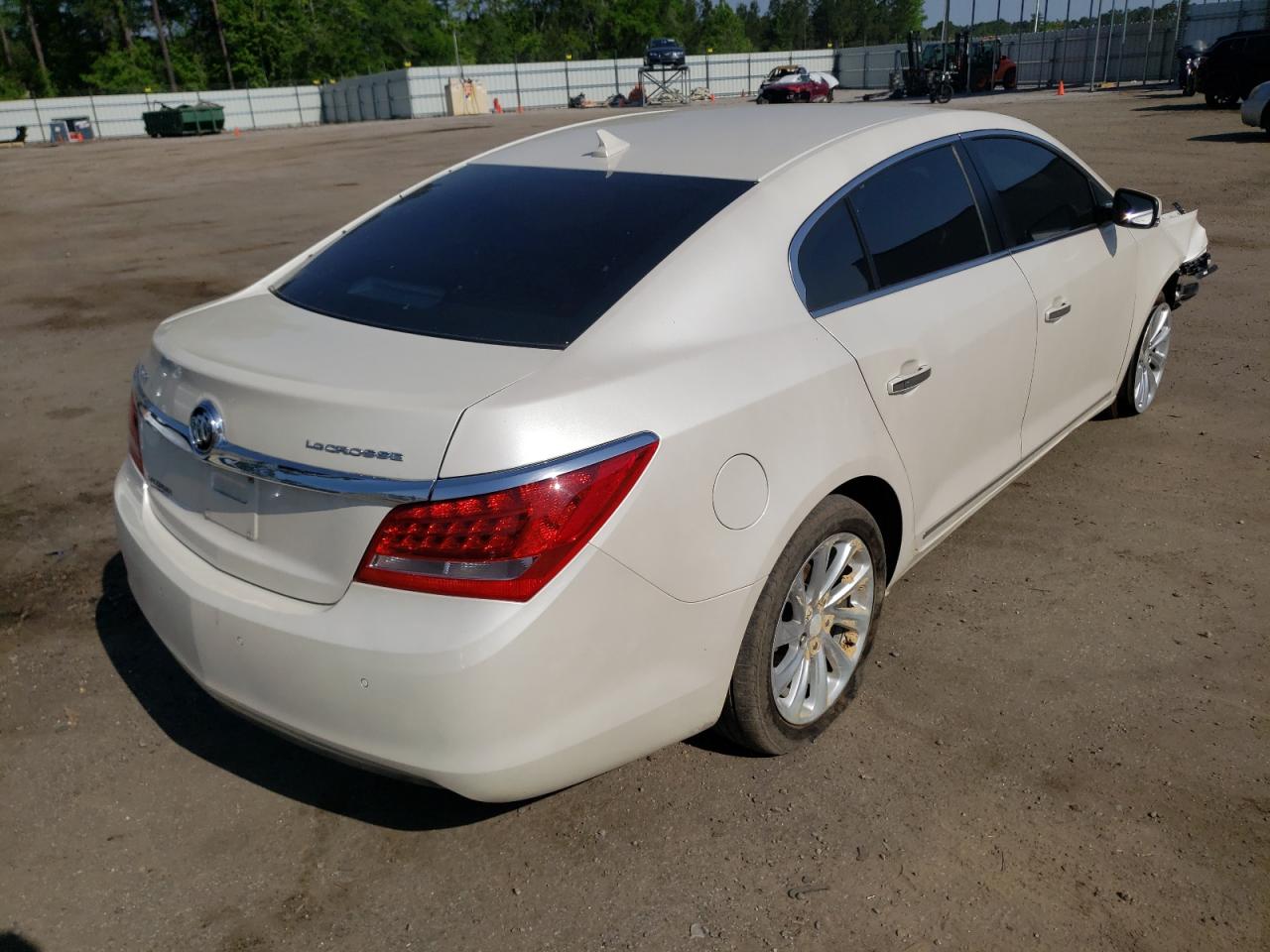 Photo 4 from auction – 2014 BUICK LACROSSE with VIN 1G4GB5GR0EF161295