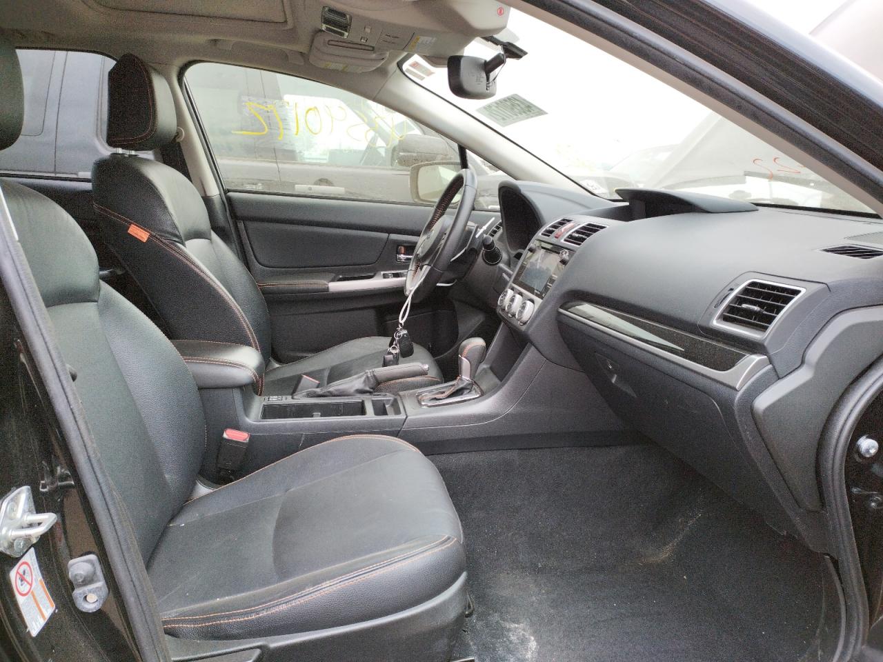 Photo 5 from auction – 2016 SUBARU CROSSTREK with VIN JF2GPANC4G8212139