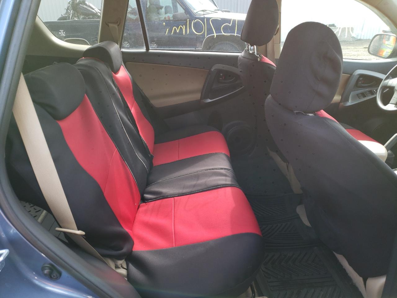 Photo 6 from auction – 2011 TOYOTA RAV4 with VIN JTMBF4DV3B5044519