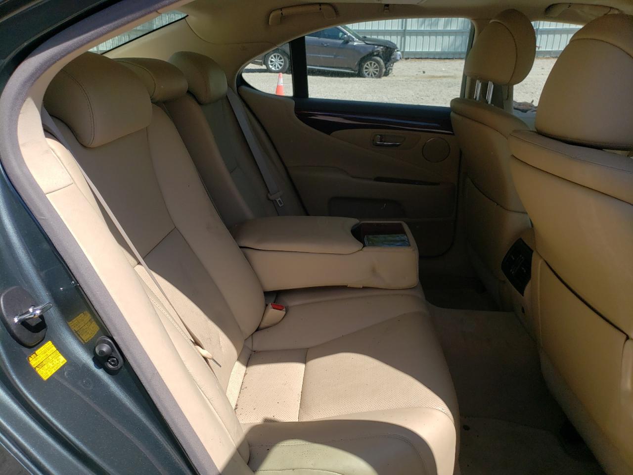 Photo 6 from auction – 2008 LEXUS LS 460 with VIN JTHBL46F985073397