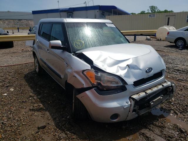 KIA SOUL 2011 with VIN KNDJT2A28B7275732 - Photo from auction
