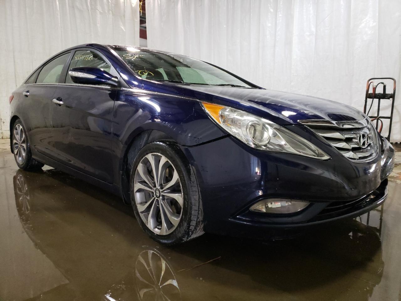 HYUNDAI SONATA SE 2013 with VIN 5NPEC4AB4DH577658 - Photo from auction