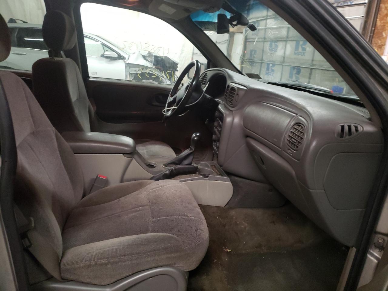 Photo 5 from auction – 2004 CHEVROLET TRAILBLAZE with VIN 1GNDT13S342113311