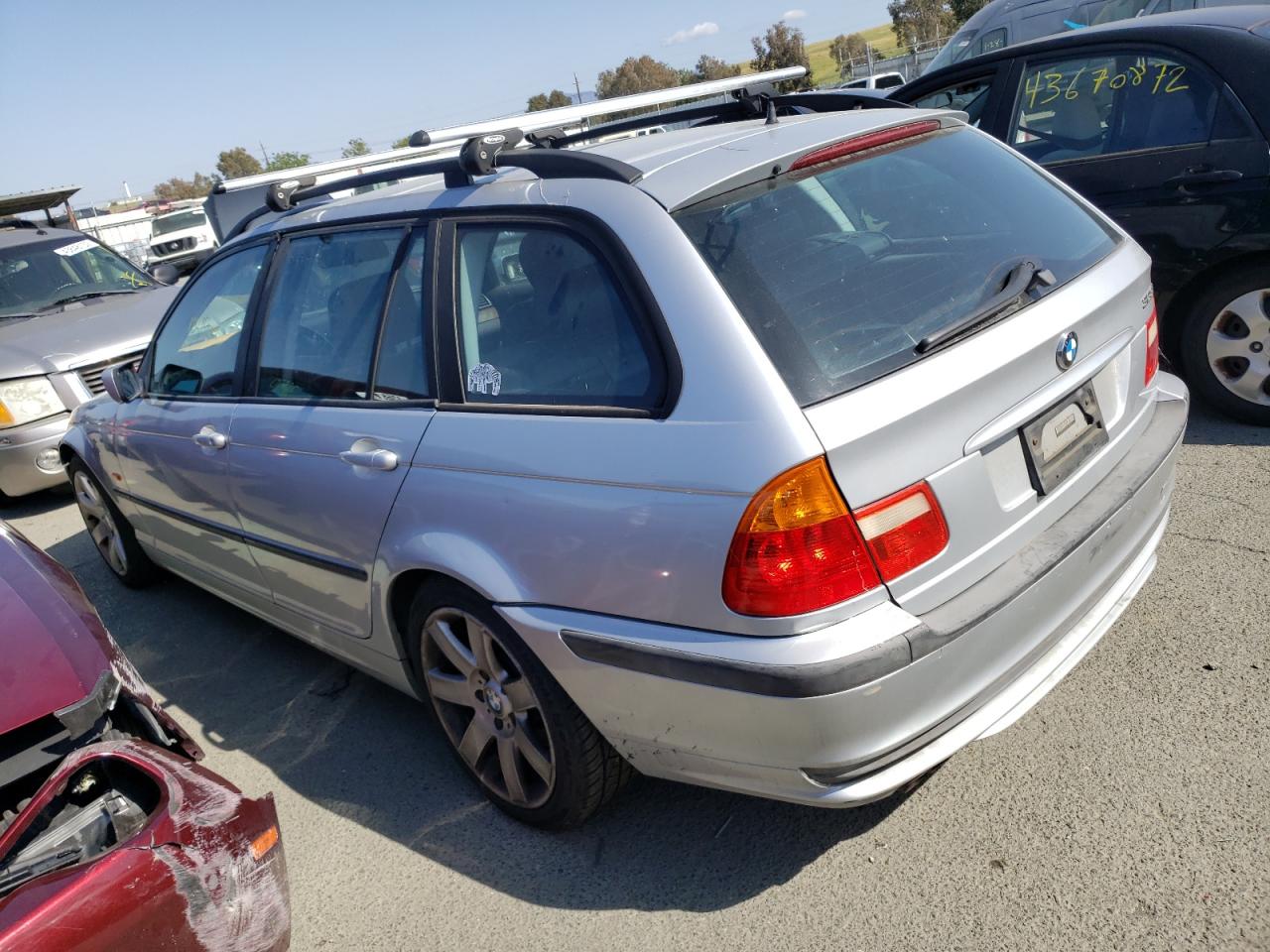 Photo 3 from auction – 2000 BMW 323 IT with VIN WBAAR3346YJM01534