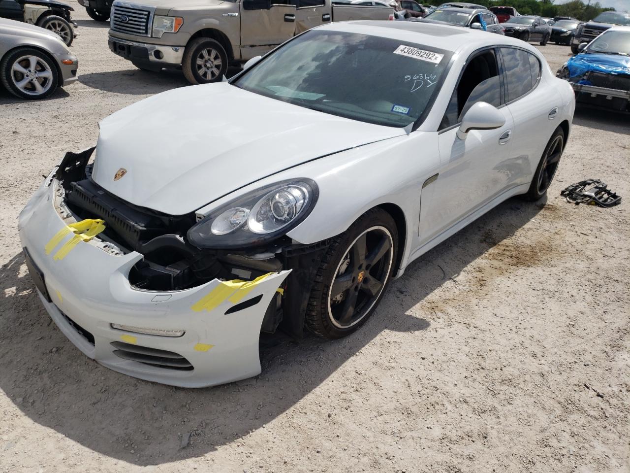 Photo 2 from auction – 2016 PORSCHE PANAMERA S with VIN WP0AB2A73GL050714
